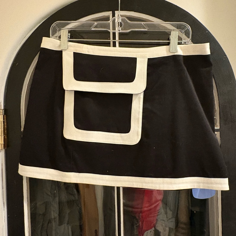 Vintage BeBe Skirt 90s • size 8